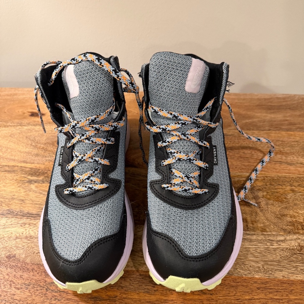 North Face Kids Waterproof Sneaker-Hiking Shoes Sz. 5